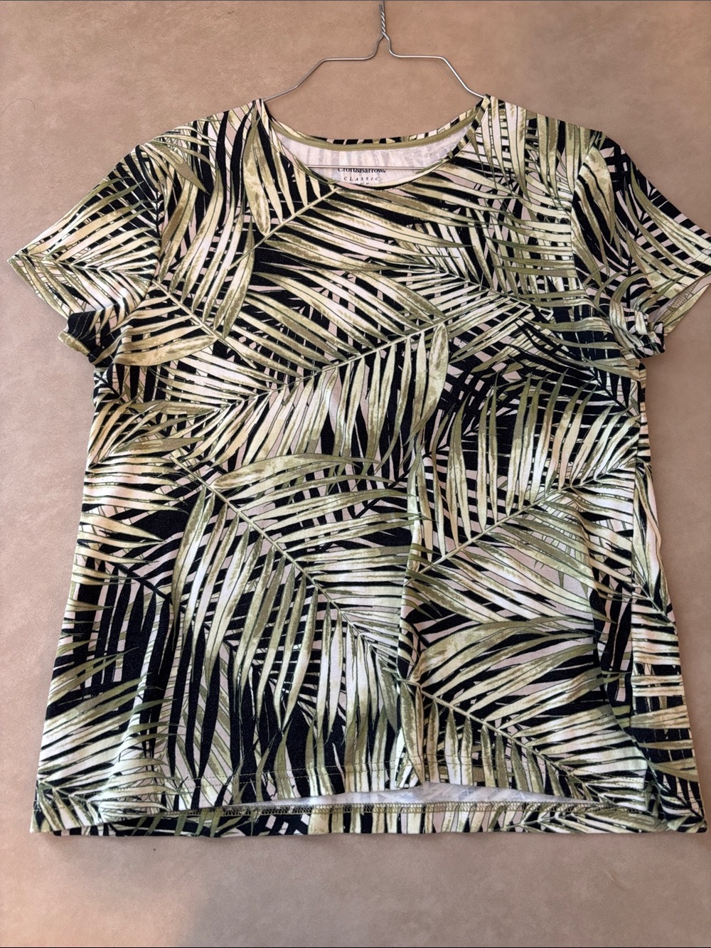 croft & barrow Black Short Sleeve Palm-Print Tee with Green Leaves